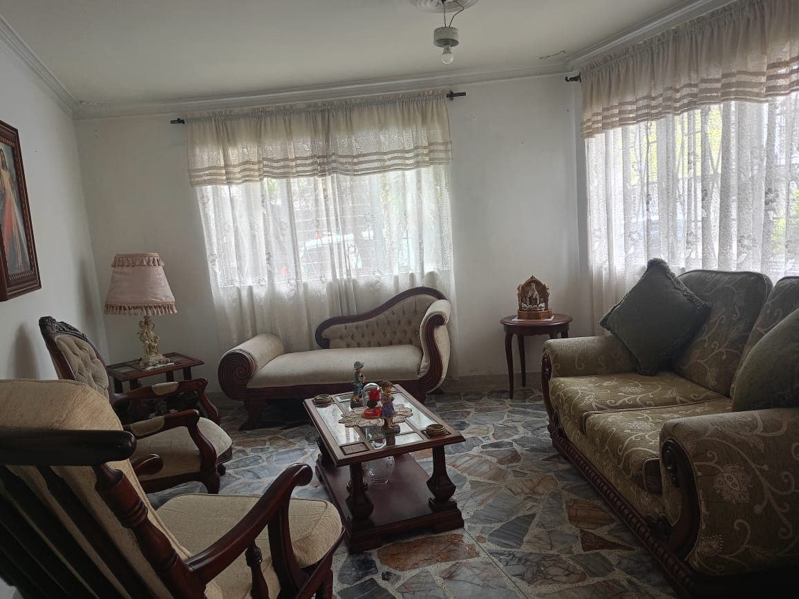 Casa en laureles medellin — Laureles Segundo Parque, Medellín