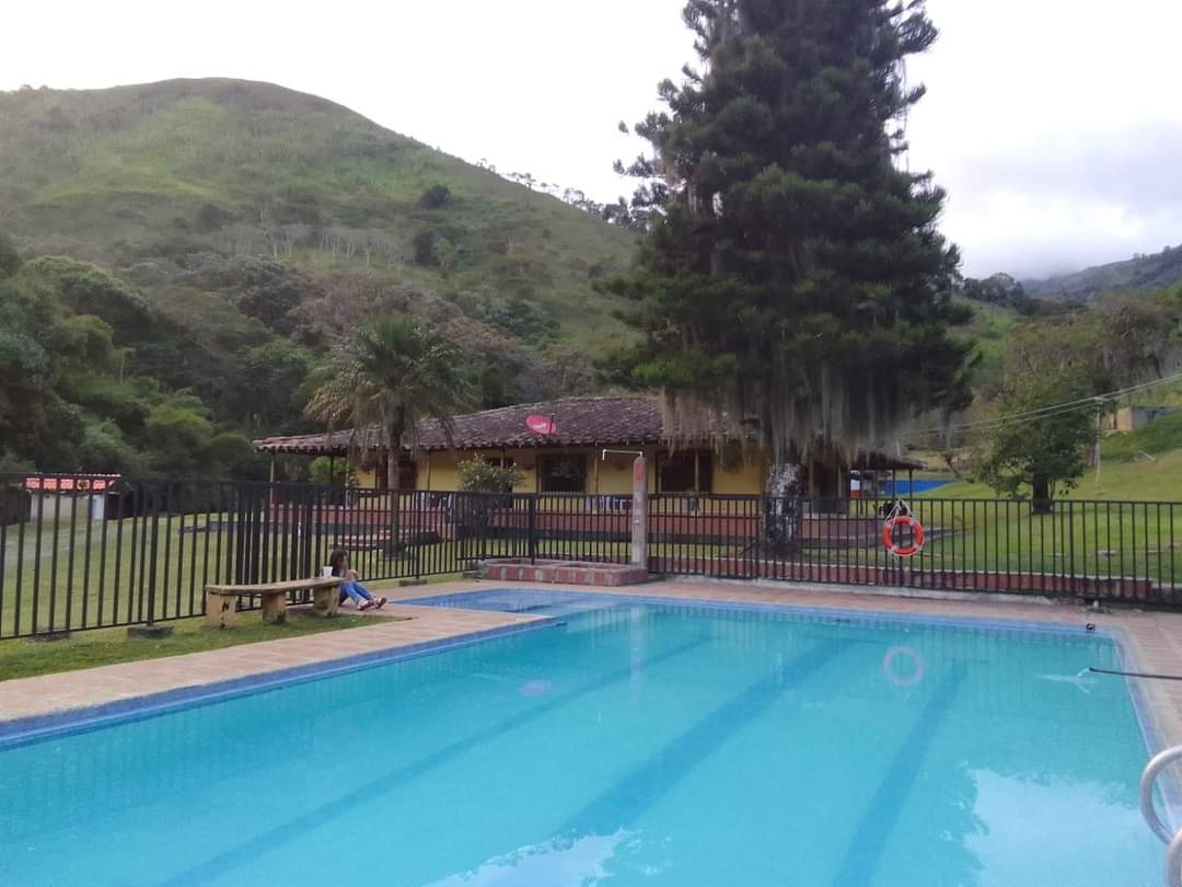 Finca en barbosa antioquia — Barbosa, Medellín