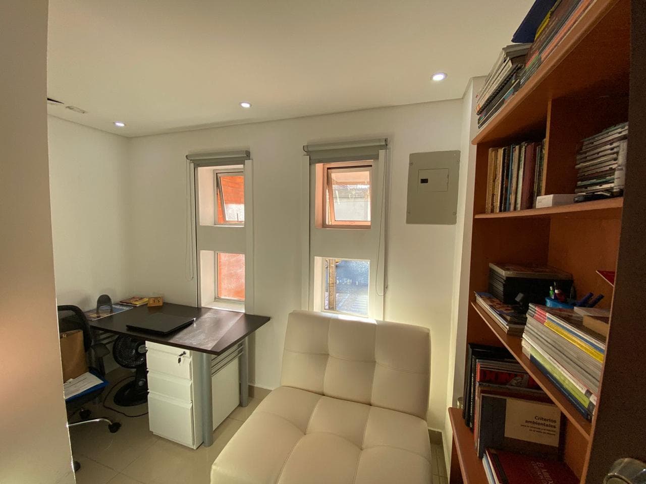 Oficina en laureles medellín — Laureles, Medellín