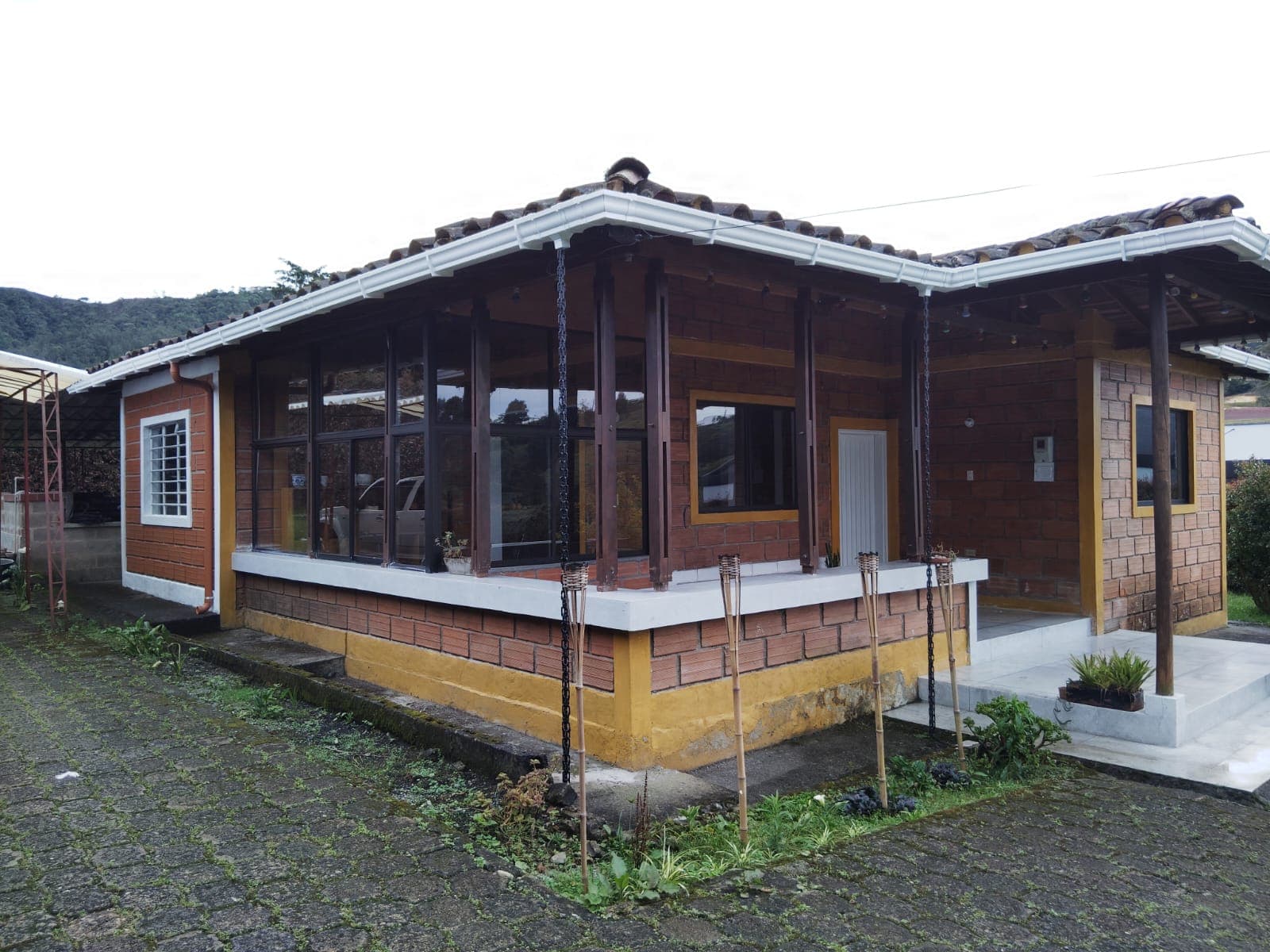 Casa en envigado sector escobero — Loma del Escobero, Envigado
