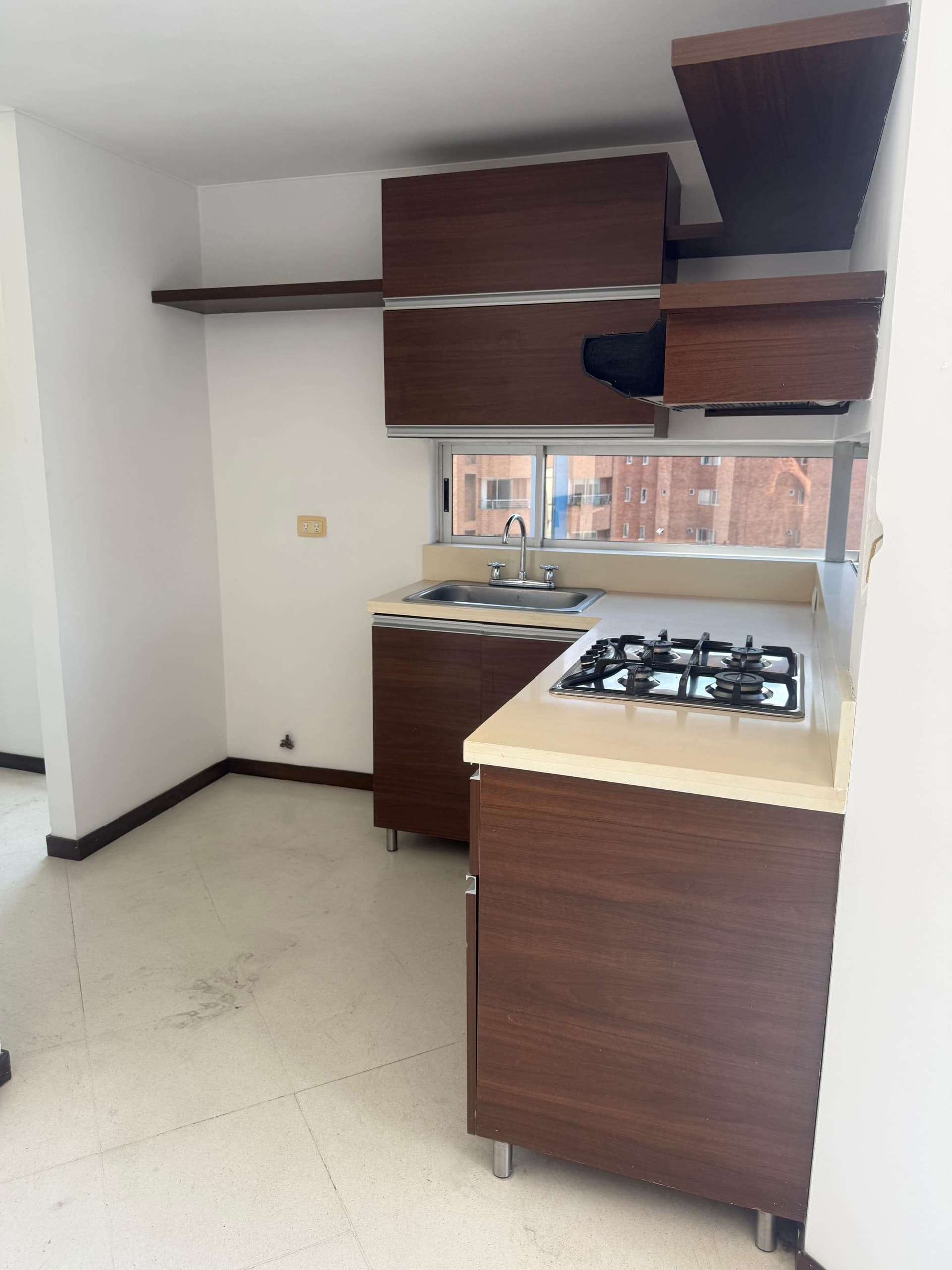Apartaestudio en laureles medellin — Laureles, Medellín