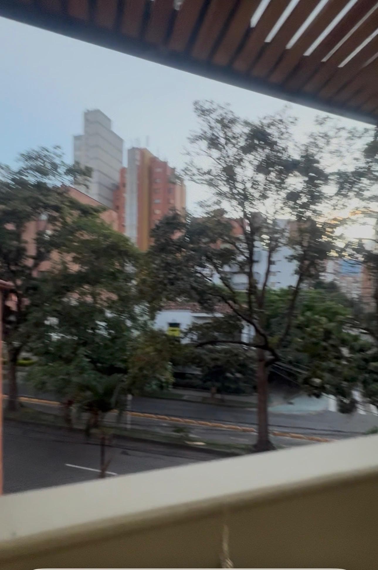 Apartamento laureles santa teresita — Laureles, Medellín