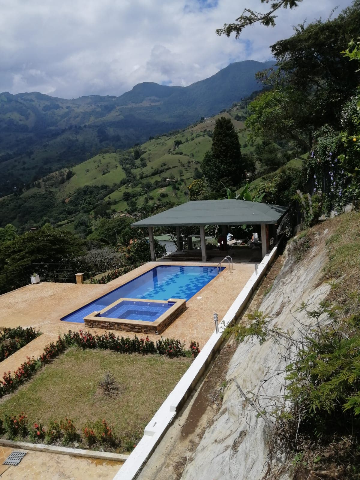 Finca en copacabana limonar antioquia — El Limonar, Copacabana