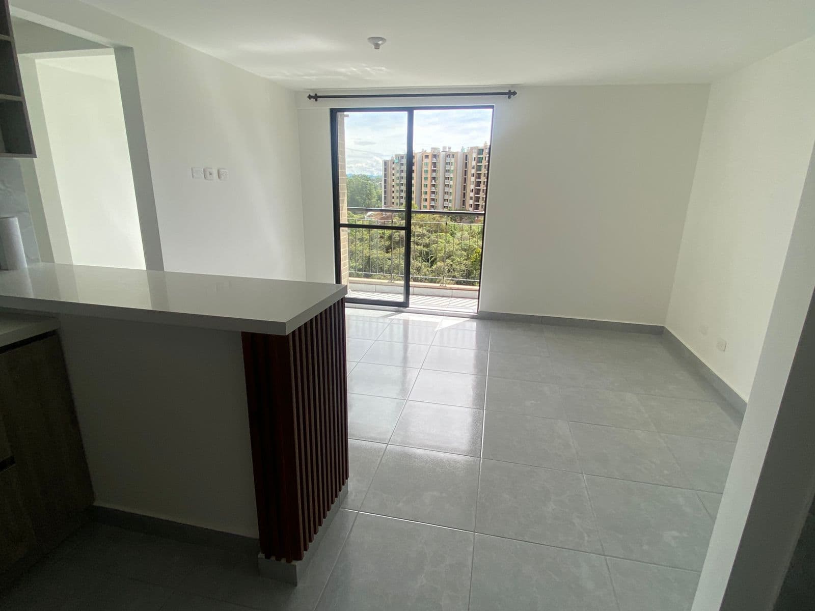 Apartamento en rionegro en urbanizacion bosque ceibal — Vía Rionegro - Marinilla, Rionegro