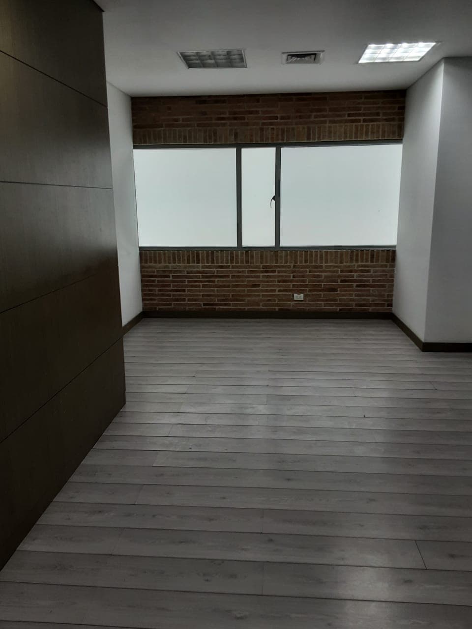 Consultorio en venta en poblado, medellín — Poblado, Medellín