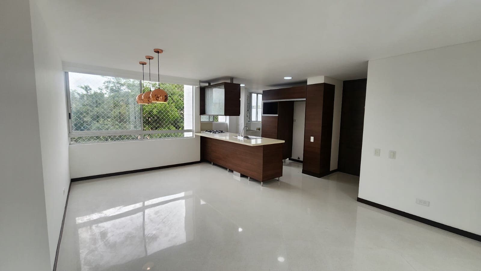 Apartamento en el segundo parque de laureles medellín — Laureles Segundo Parque, Medellín